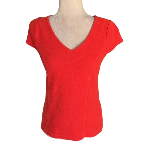 Anthropologie Postmark Astor Red Orange Stretchy Textured V-Neck Top - M - Picture 2 of 14